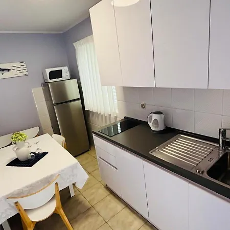 Ava Apartament Omišalj
