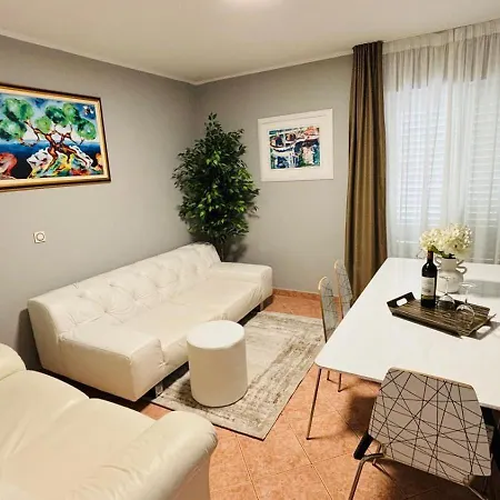 Apartment Ava Omišalj