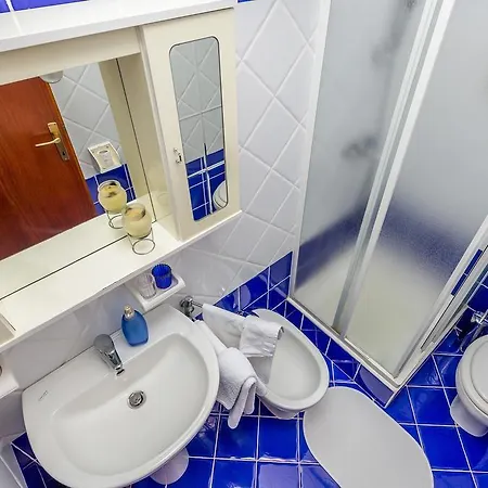 Ava Апартаменты *