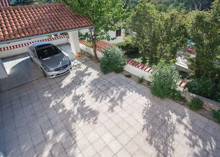 Ava Appartement Omišalj